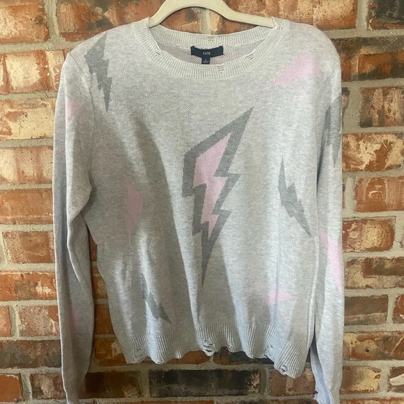 Fate distressed knit sweater - Picture 2 of 8